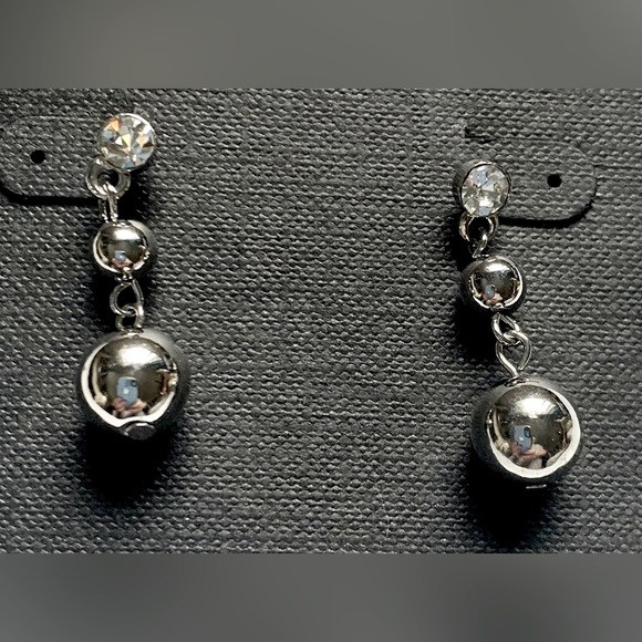 🪙Genuine Crystal & Silver Tone Dangling Ball Drop Stud Earrings by Cookie Lee - Picture 3 of 8